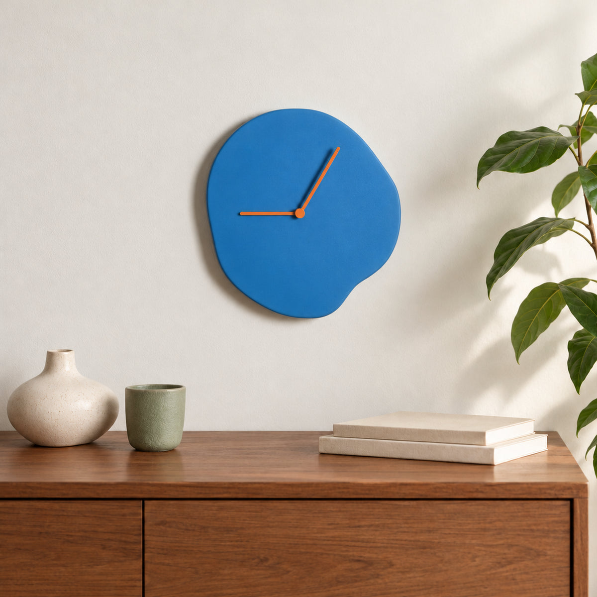 Modern Wall Clocks – Silent & Decorative | HomeSkye